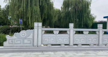廊坊 芝麻灰桥栏杆、河道栏杆安装效果