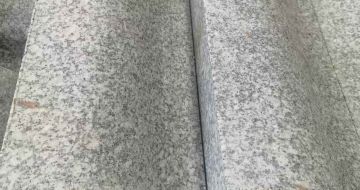 廊坊芙蓉白S型拉丝面路沿石