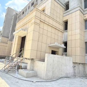 廊坊 黄金麻干挂，工地实拍