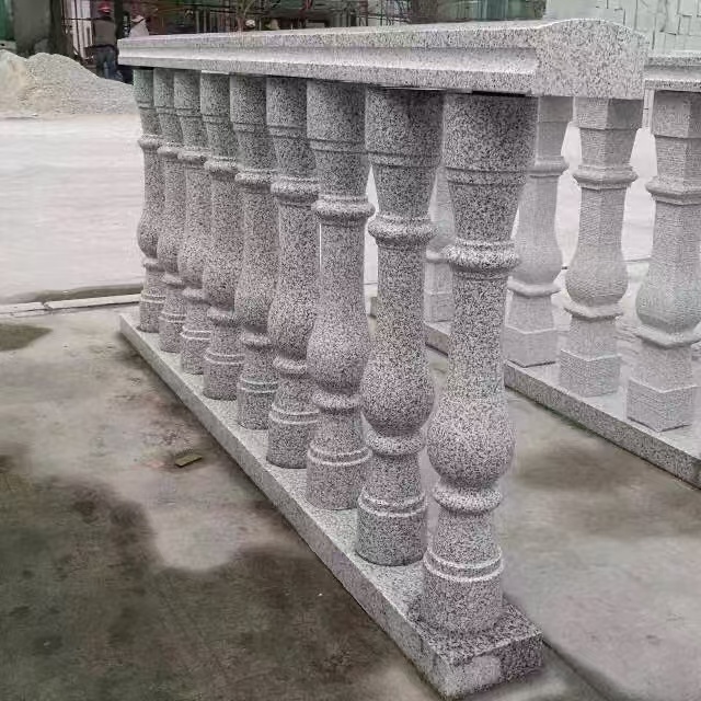 廊坊 芝麻白圆形光面花瓶柱，栏杆