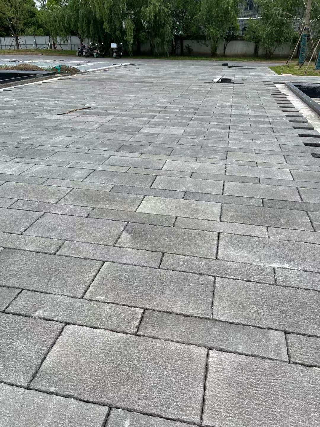 廊坊 工地仿古石铺装现场实拍
