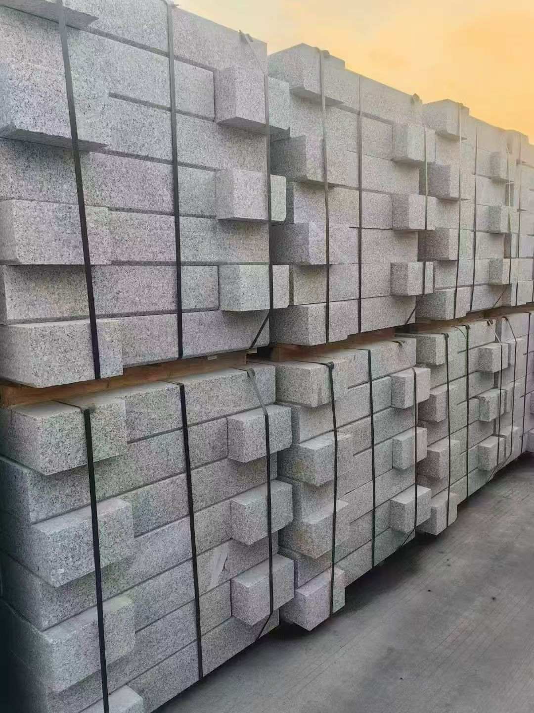 廊坊 芝麻白路沿石