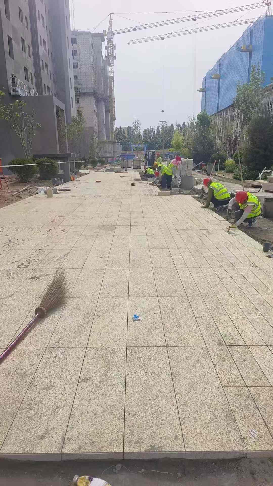 廊坊黄金麻荔枝面地铺案例
