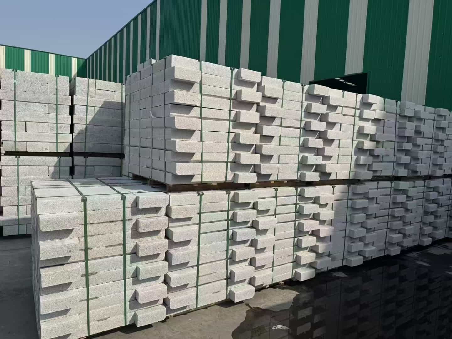 廊坊芝麻白路沿石