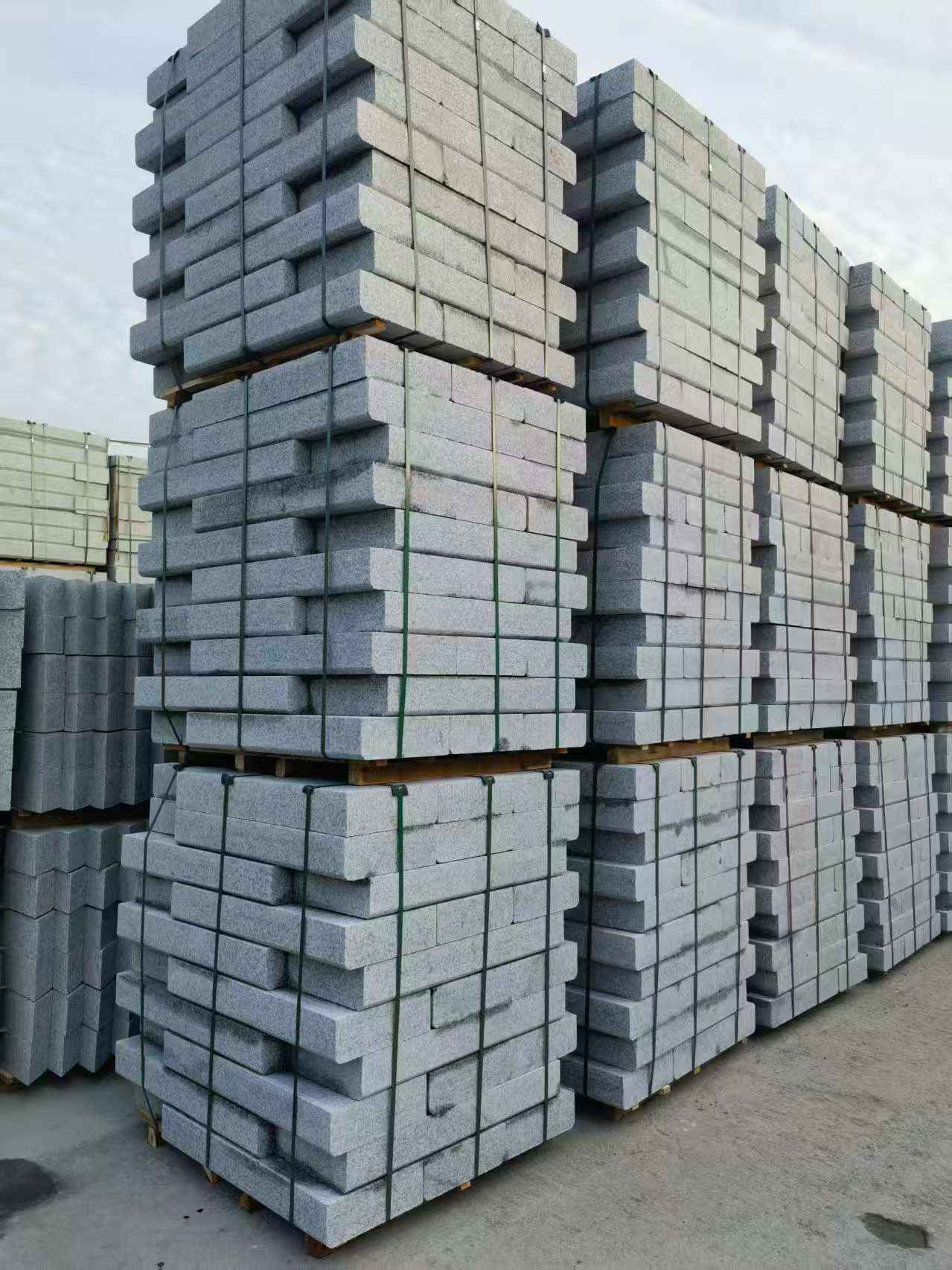 廊坊 路沿石（路侧石），颜色一致，尺寸标准