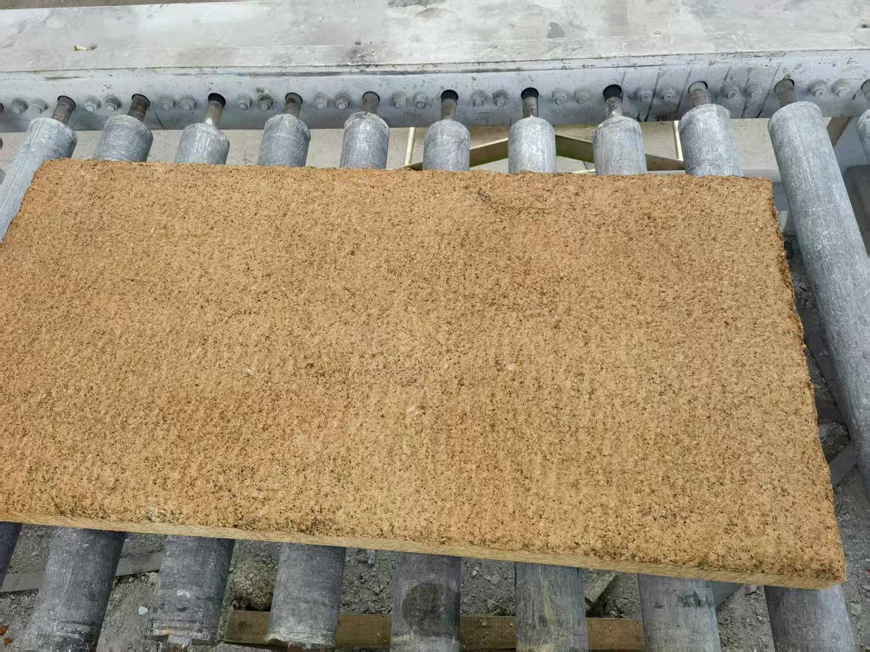 廊坊 菠萝面老石板，做旧仿古石，流水线生产加工