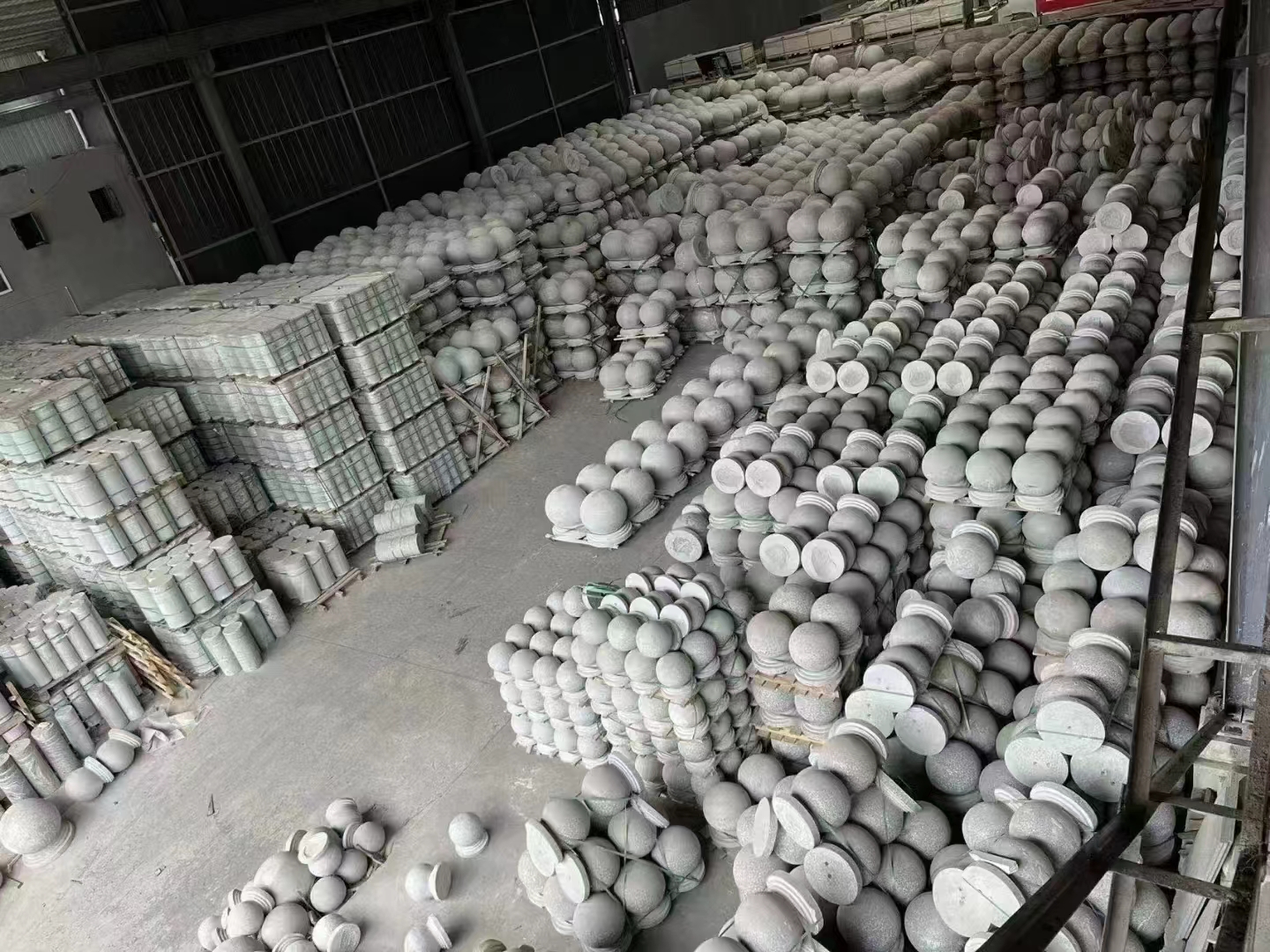 廊坊 芝麻白挡车柱